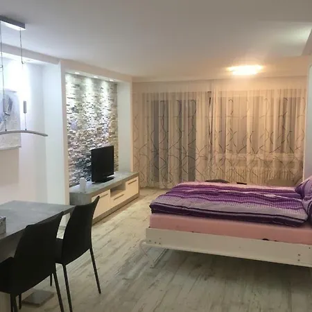 87 * 로이커바드